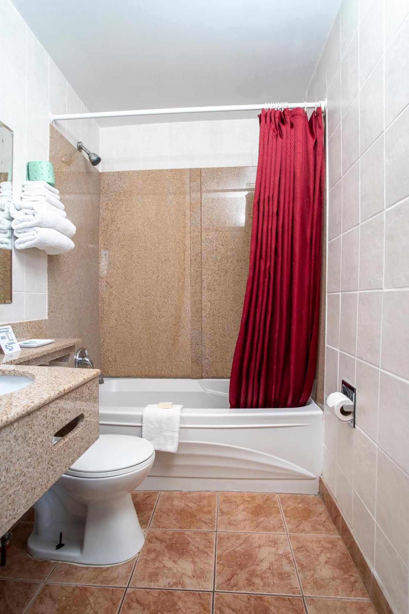 Faulds Motel Сарниа Екстериор снимка